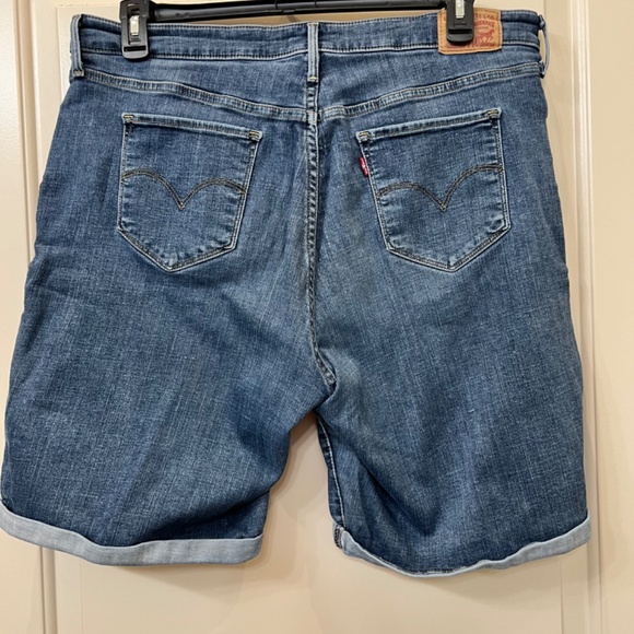 Levis Bermuda Denim Shorts 20W - Picture 3 of 3